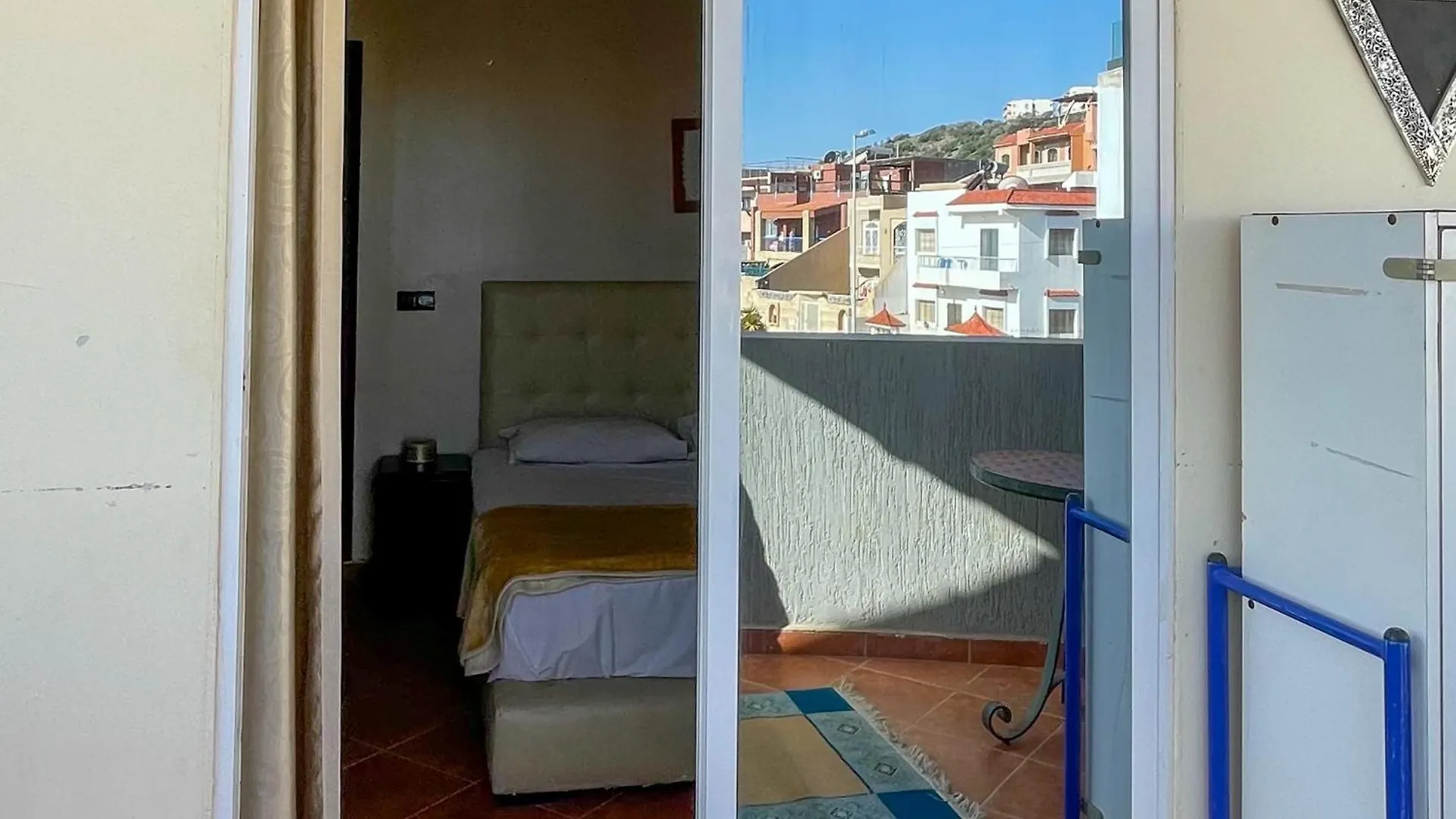 Daire Surf And Hike With Moroccan Break Agadir