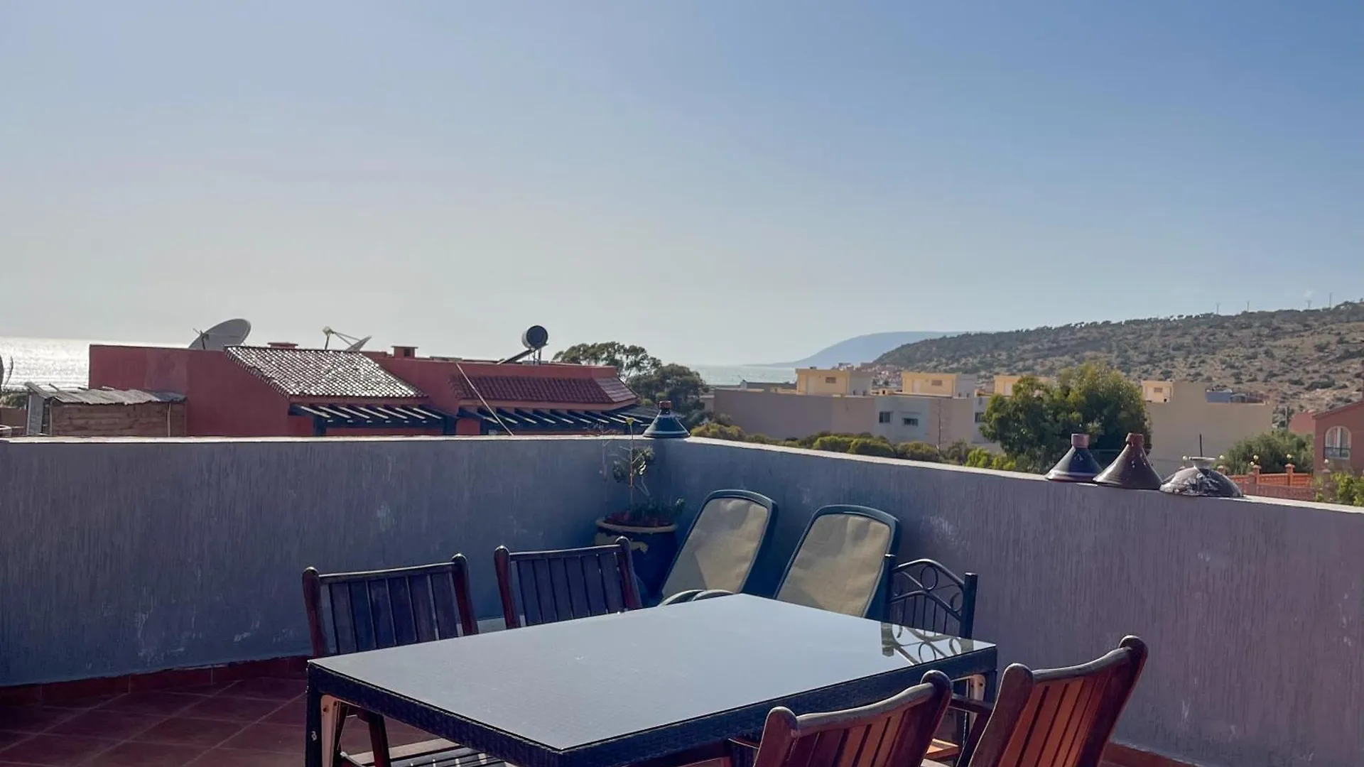 Daire Surf And Hike With Moroccan Break Agadir Fas